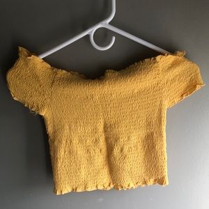 Off the shoulder crop tee